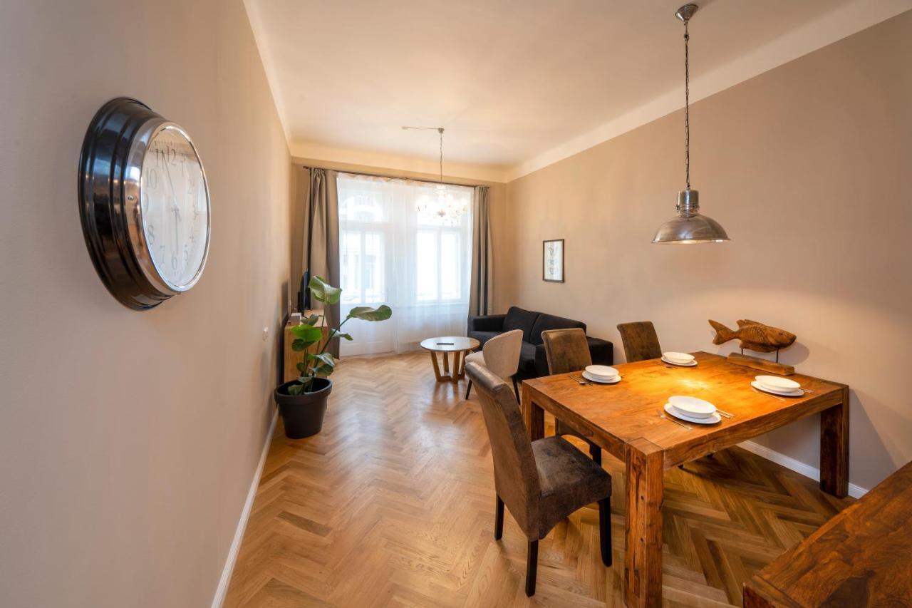 Apart Hotel Zborovska Prága Kültér fotó